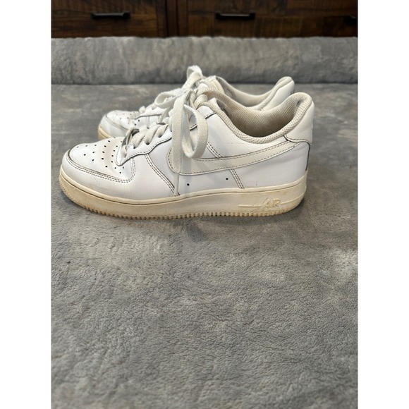 Nike women's Air Force 1 AF1, white - Picture 5 of 8